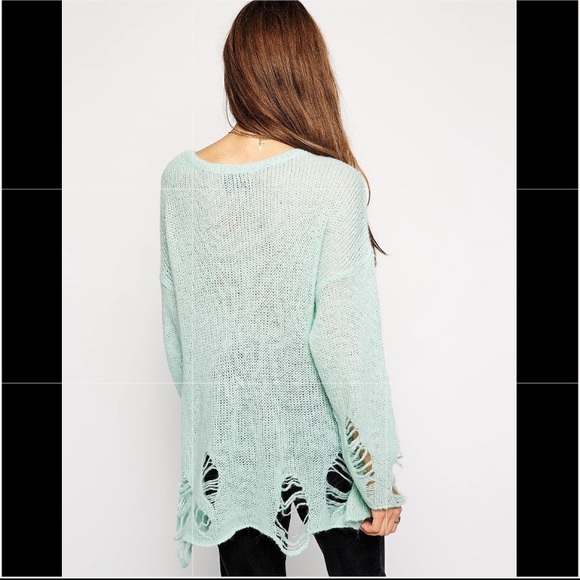 Wildfox NWT Lennon 10 Mint soft comfy Sweater✨ - Picture 3 of 8
